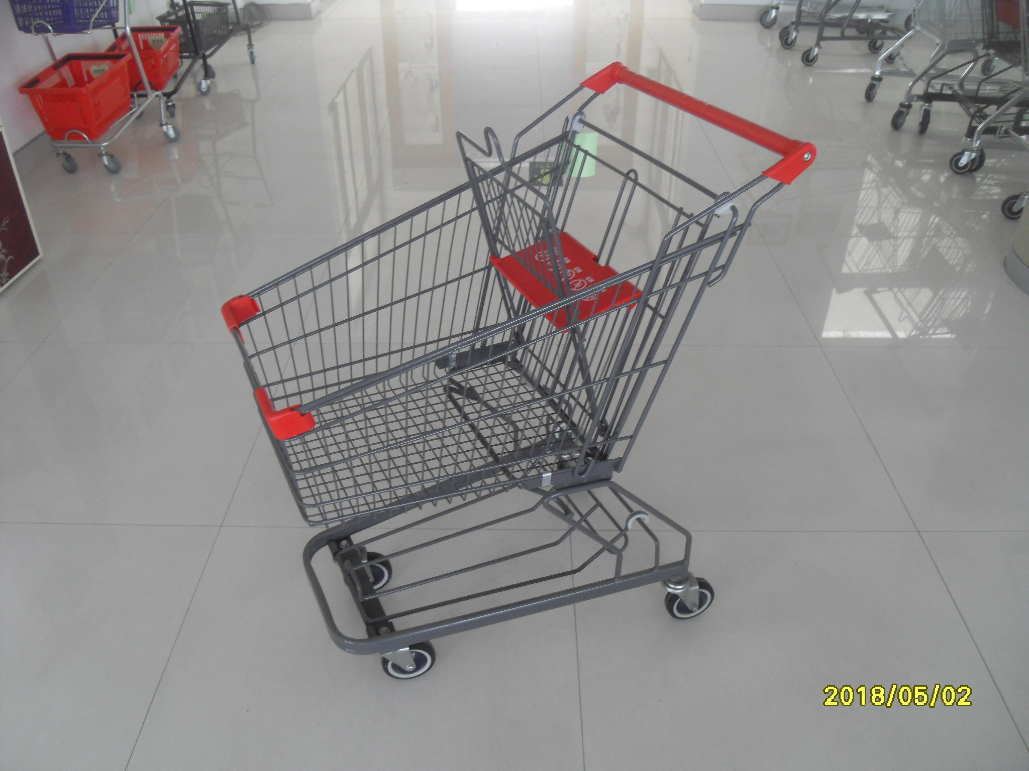 Grey Powder Coating 80L Supermarket Shopping Carts With 4 Inch PU Casters