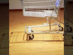 Εμπορικό κατάστημα τροφίμων Rolling Trolley Steel Powder Coating Γερμανικός τύπος Steel Shopping Cart